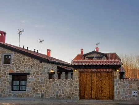 Casas Herrenales De Ulaca Hétvégi ház *