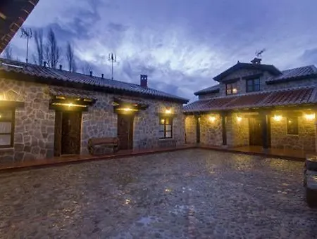 בית כפרי Casas Herrenales De Ulaca Solosancho