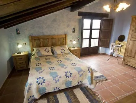 Casas Herrenales De Ulaca בית כפרי Solosancho