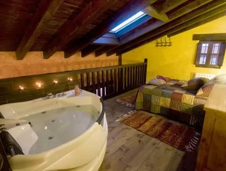 בית כפרי Casas Herrenales De Ulaca