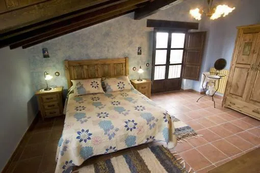 Casas Herrenales De Ulaca 컨트리하우스 Solosancho