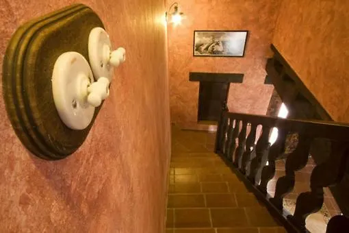 컨트리하우스 Casas Herrenales De Ulaca *