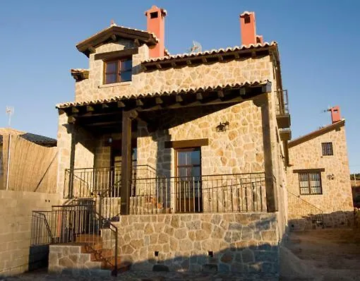 Casas Herrenales De Ulaca 컨트리하우스 Solosancho